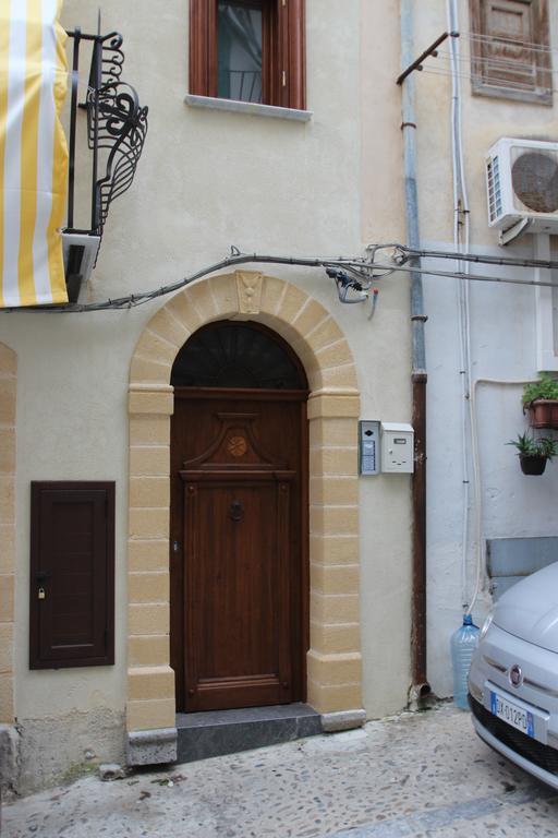 Domus Cephaledium Appartement Cefalù Buitenkant foto